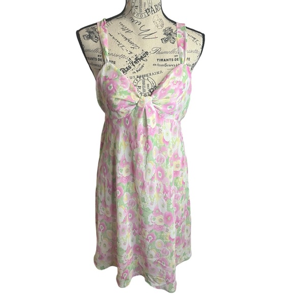 Oscar de la Renta Floral Nightgown and Robe Set - Picture 2 of 10